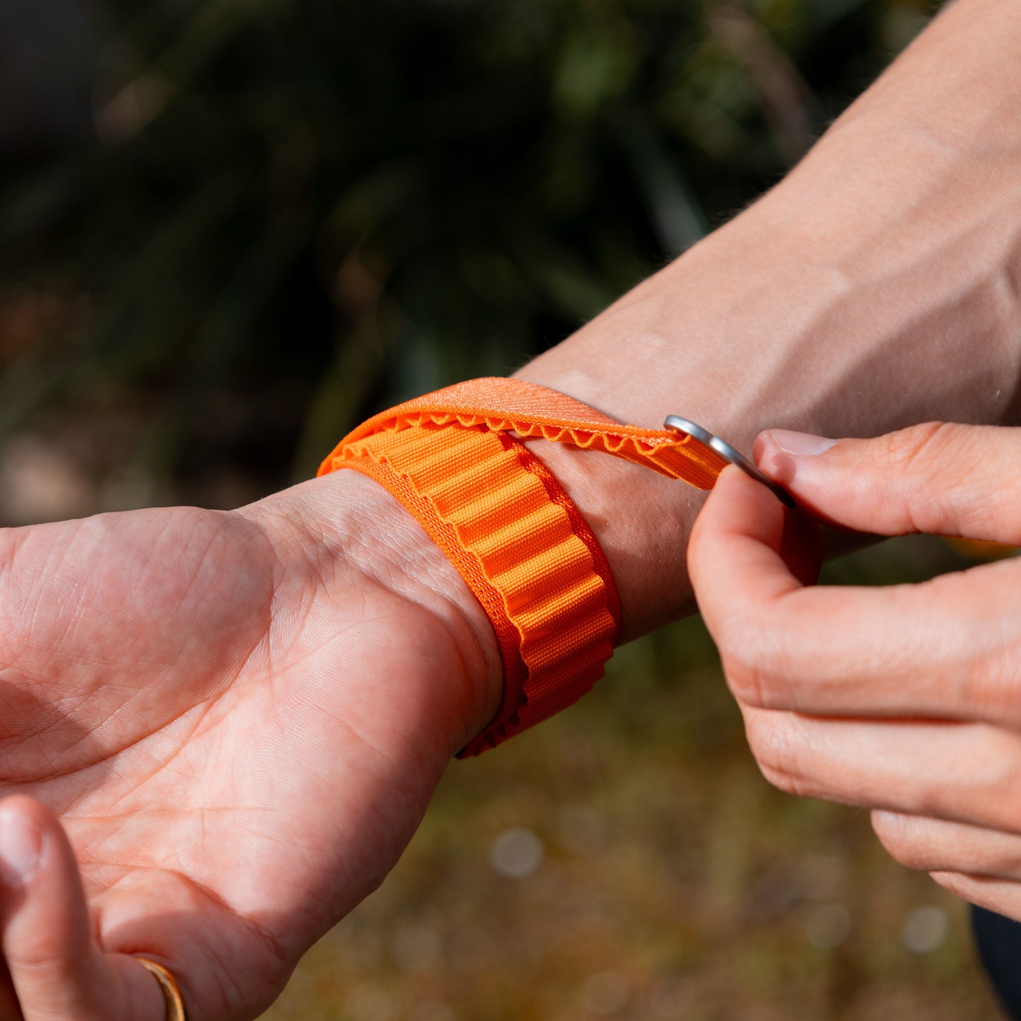 Alpin Loop Armband Grün